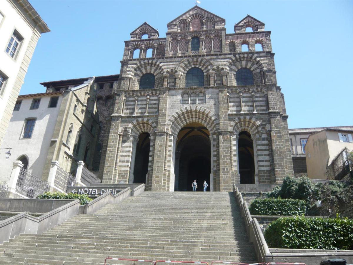 Le Petit St Jacques Apartment Le Puy-en-Velay Екстериор снимка