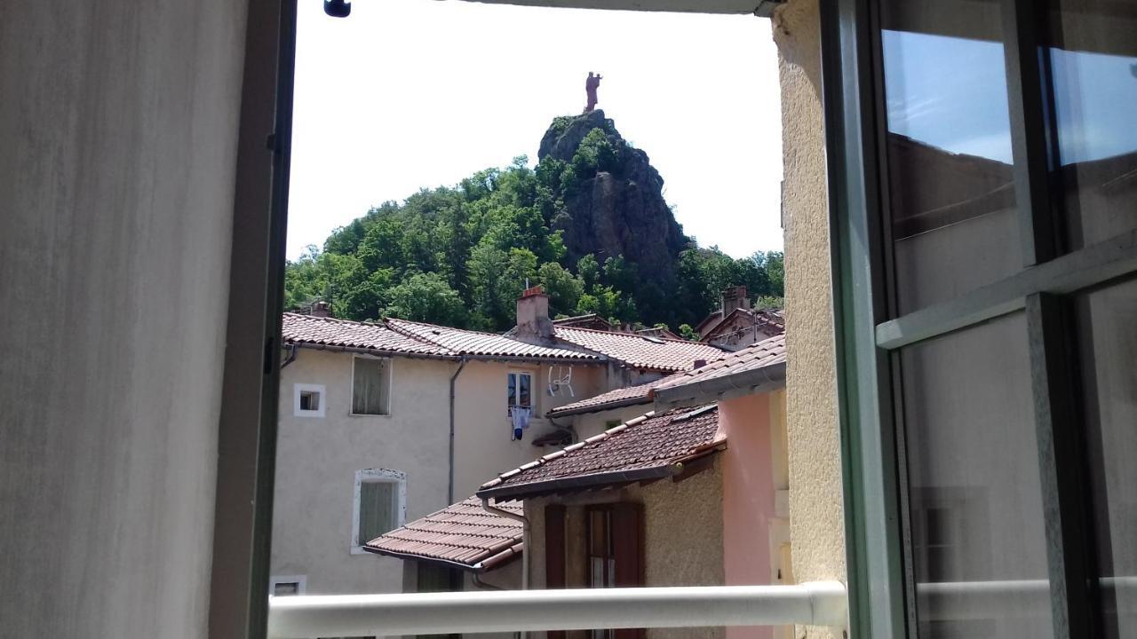 Le Petit St Jacques Apartment Le Puy-en-Velay Екстериор снимка