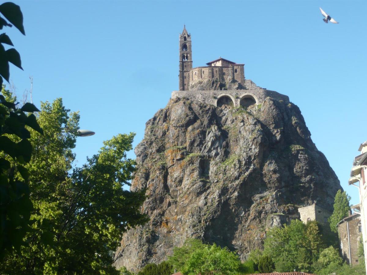 Le Petit St Jacques Apartment Le Puy-en-Velay Екстериор снимка